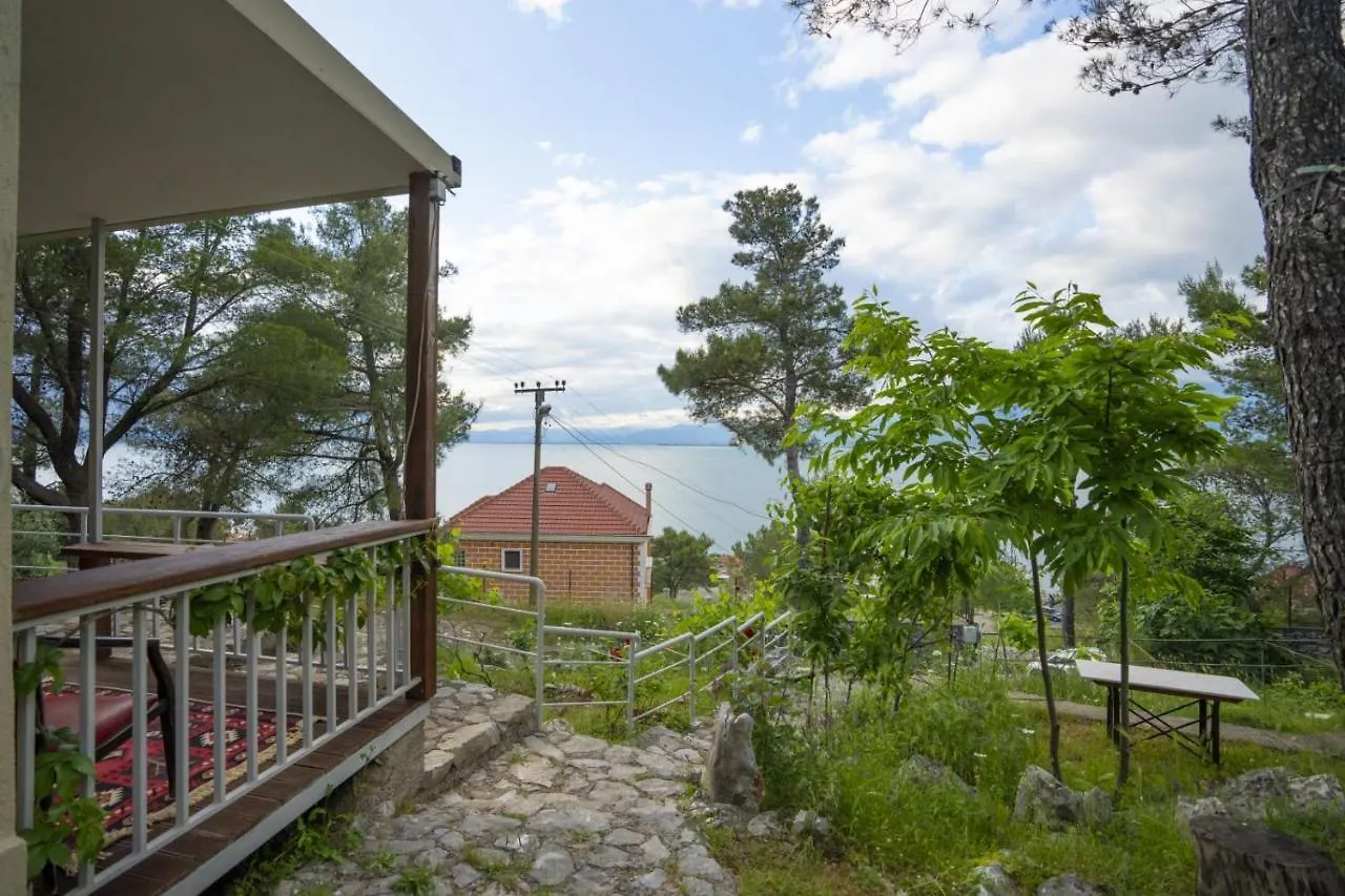 Holiday home Among The Trees Villa Shiroka