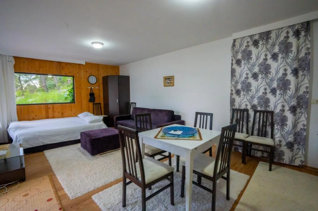 Holiday home Among The Trees Villa Shiroka