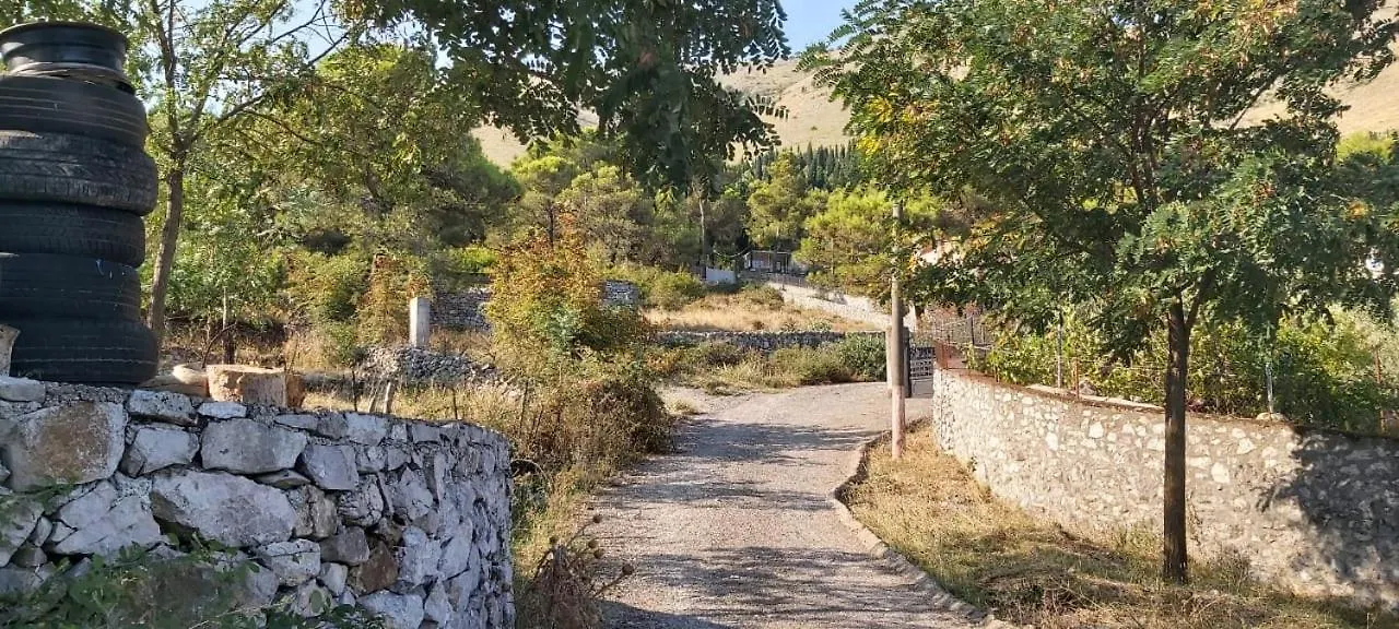 Holiday home Among The Trees Villa Shiroka Albania